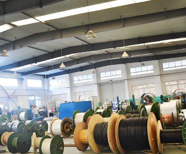 南方一線電纜為您總結(jié)耐火電纜的主要優(yōu)點有哪些.jpg 南方一線電纜為您總結(jié)耐火電纜的主要優(yōu)點有哪些.jpg